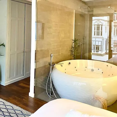 Apartment Seaview Grand - Unique Istanbul