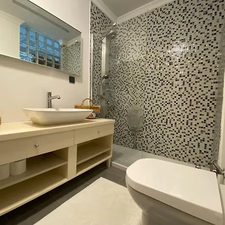 Seaview Grand - Unique Apartment