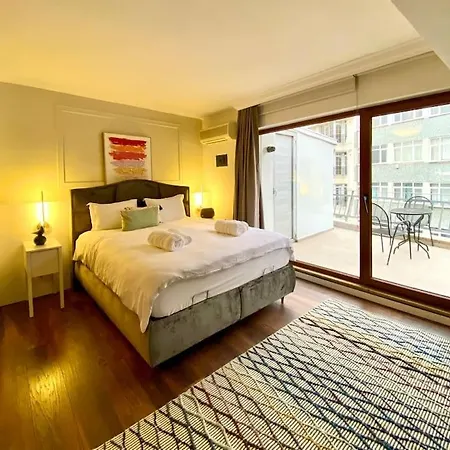 Seaview Grand - Unique Apartament *